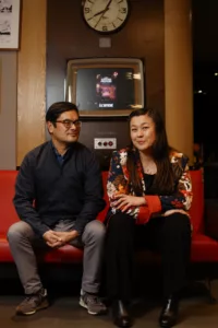 Portrait du cinéaste Stéphane Ly-Cuong et de l'actrice Clotilde Chevalier au Cinéma LUX de Caen - Photographie par Ashkan Noroozkhani